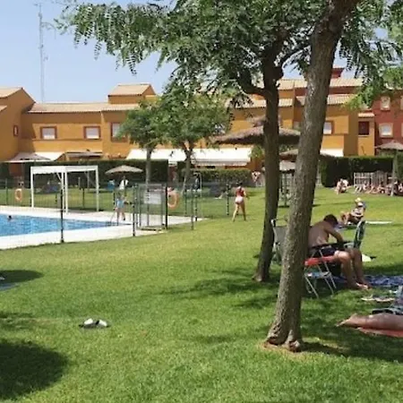 Holiday home Adosado Con Jardin Urb Galia Ballena